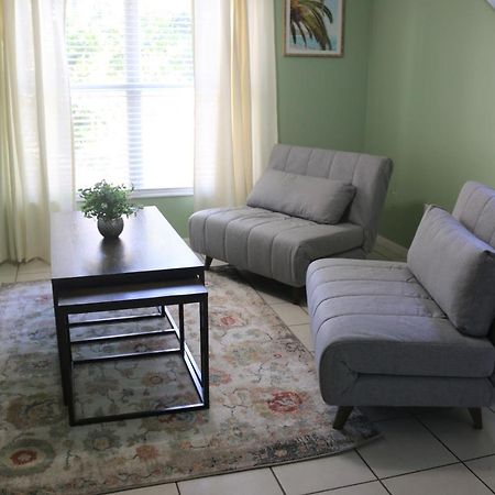 Surfside Paradise Retreat - 3Br And 2Ba Duplex, Grill, Dog Friendly - Close To The Beach! Μελβούρνη Εξωτερικό φωτογραφία