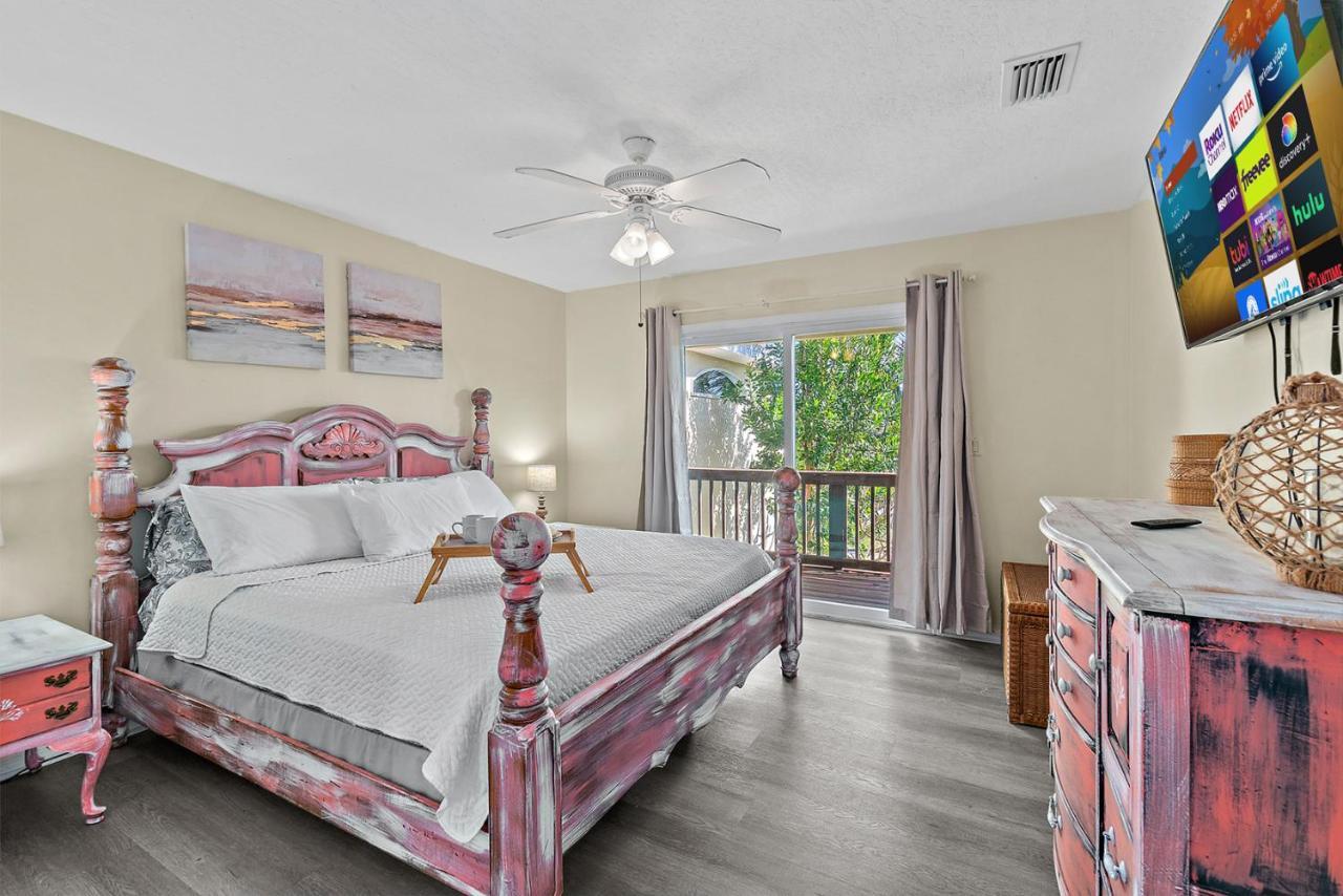 Surfside Paradise Retreat - 3Br And 2Ba Duplex, Grill, Dog Friendly - Close To The Beach! Μελβούρνη Εξωτερικό φωτογραφία