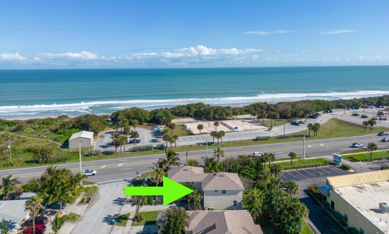 Surfside Paradise Retreat - 3Br And 2Ba Duplex, Grill, Dog Friendly - Close To The Beach! Μελβούρνη Εξωτερικό φωτογραφία